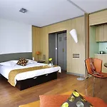 شقة فندقية Adagio Centre 4*