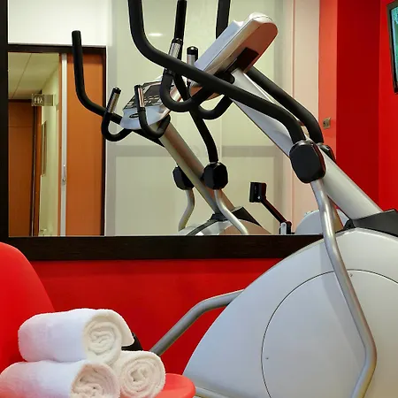 Adagio Centre Aparthotel 4*