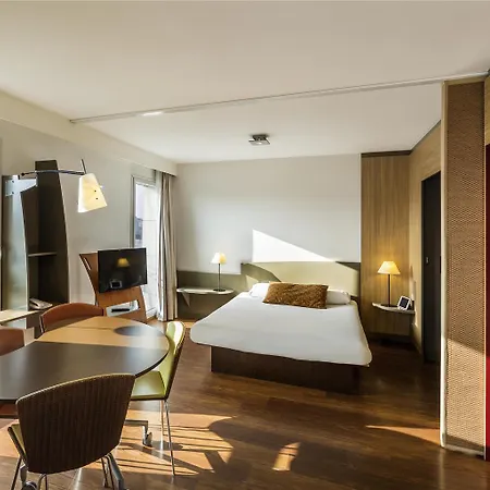 Adagio Centre Aparthotel