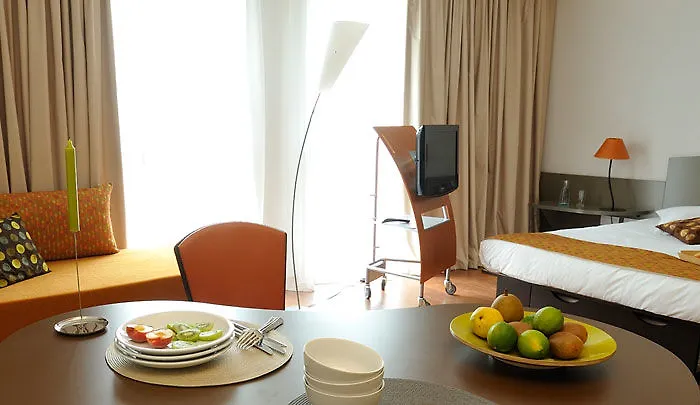 Aparthotel Adagio Centre 4*