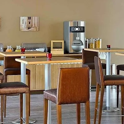 Aparthotel Adagio Centre 4*
