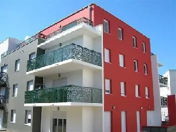 Adagio Centre 4*